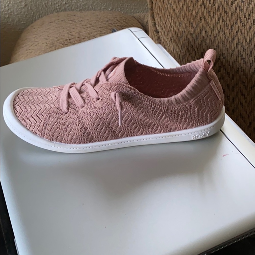 Roxy shoes 👟